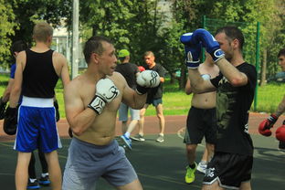 乐鱼体育官网下载-英超球队体能监测技术辅助个性化训练调整实践，英超身体素质最好的球员